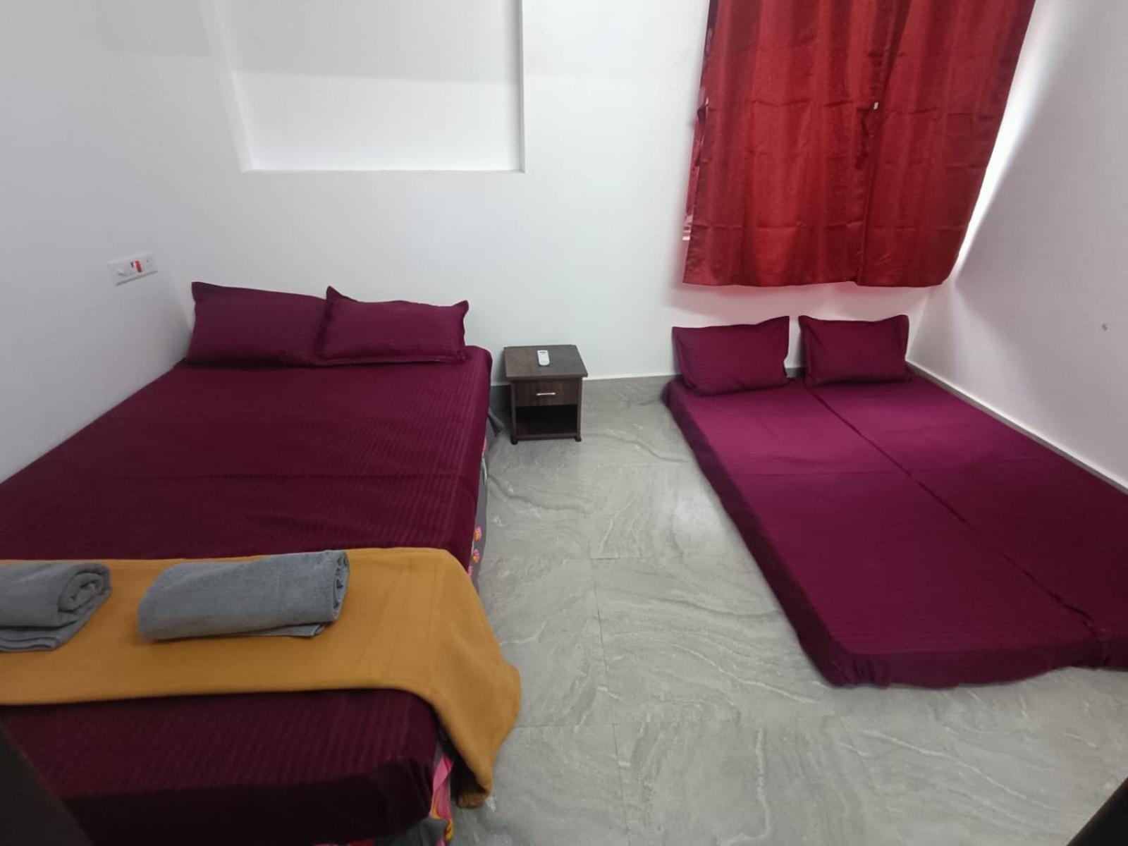 Omkara - The Fives Guest House Tiruvannāmalai エクステリア 写真