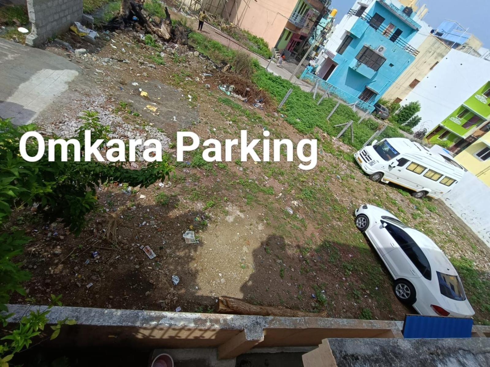 Omkara - The Fives Guest House Tiruvannāmalai エクステリア 写真